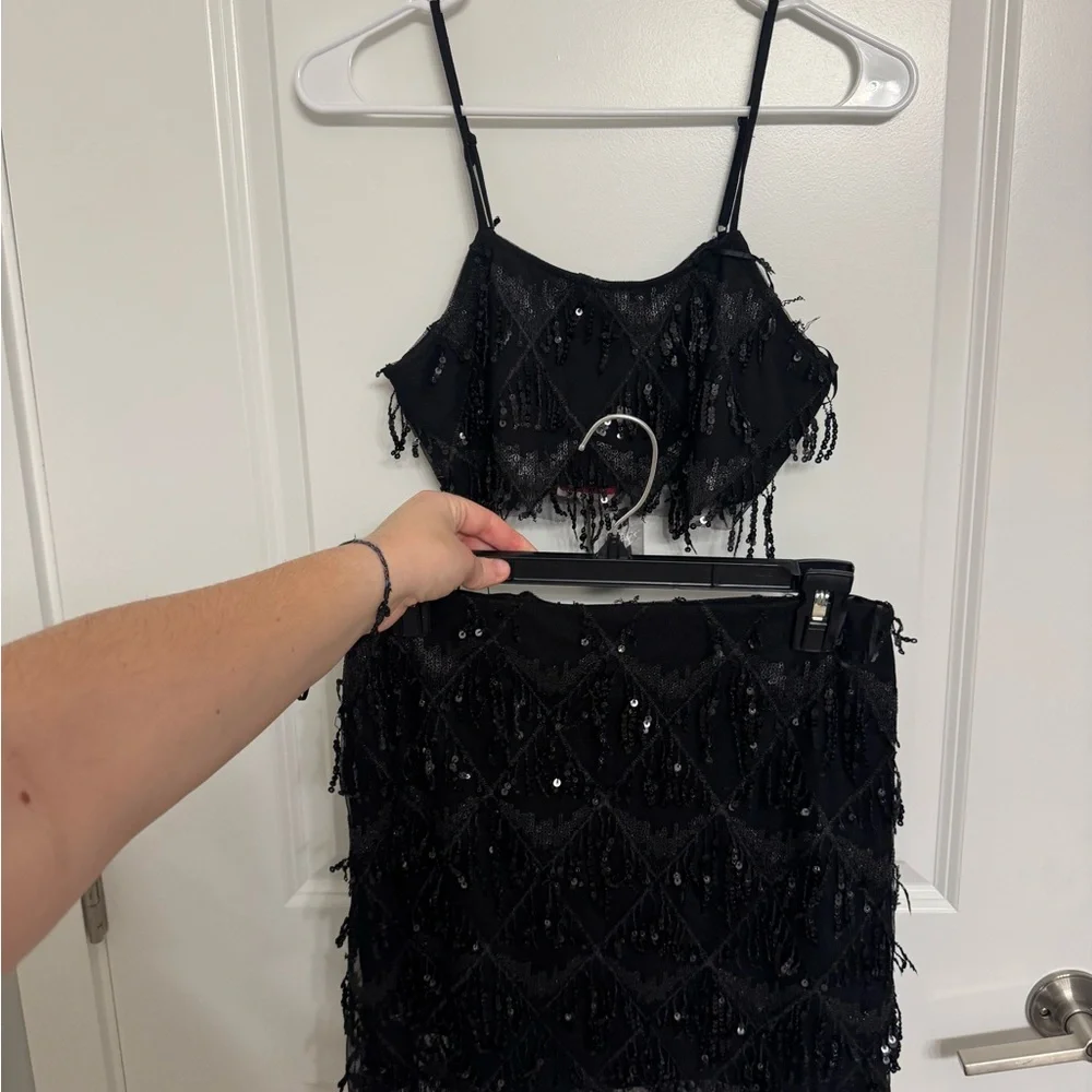 Black Sequin Fringe Top & Skirt Set - Picture 5 of 5